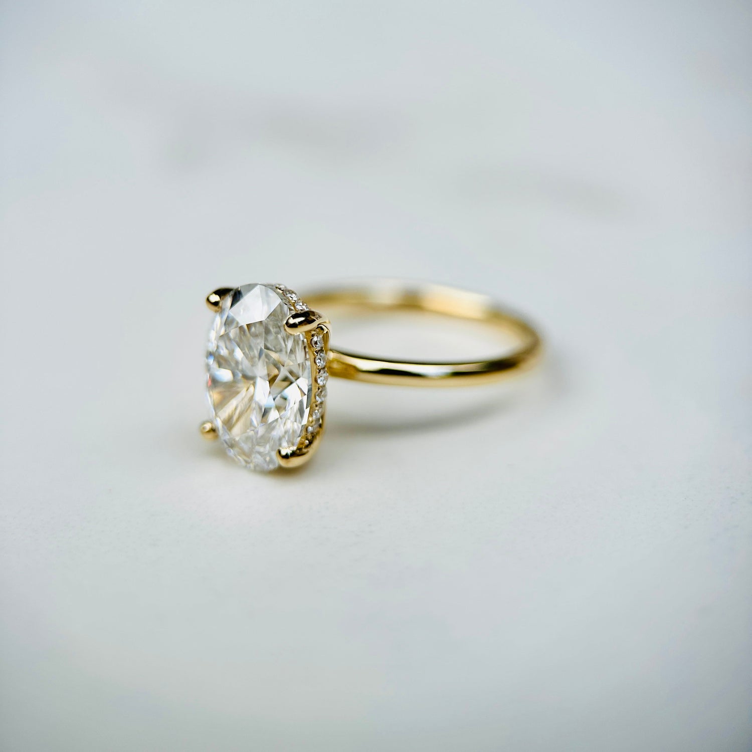 Oval Engagement Rings