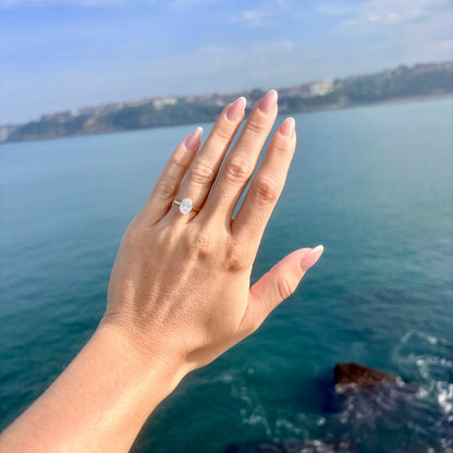 Classic Oval Cut Solitaire - 1.50ct+ (9mm+, D/E & VVS)