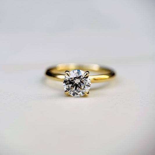 Classic Round Cut Solitaire - 1ct+ (6.3mm+, D/E & VVS)