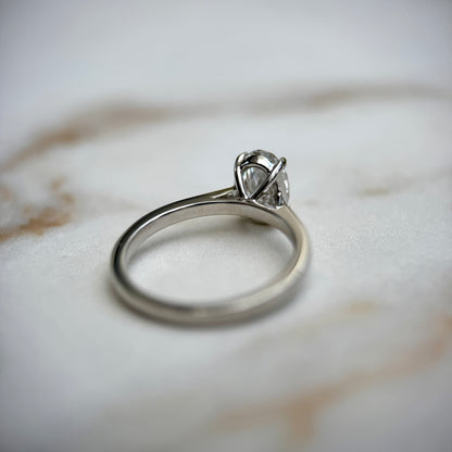 Cathedral Set Classic Oval Cut Solitaire - 1.20ct+ (8.5mm+, D/E & VVS)