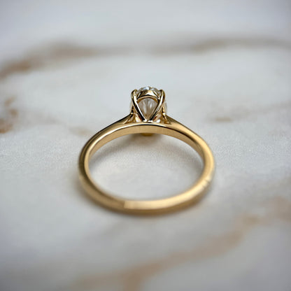 Cathedral Set Classic Oval Cut Solitaire - 1.20ct+ (8.5mm+, D/E & VVS)