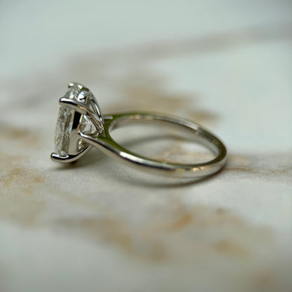 Cathedral Set Classic Oval Cut Solitaire - 3ct+ (11.5mm+, E/VS1+)