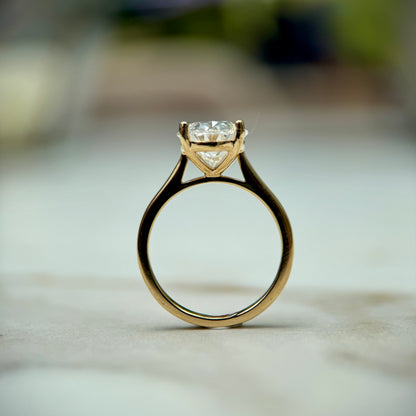 Cathedral Set Classic Oval Cut Solitaire - 3ct+ (11.5mm+, E/VS1+)
