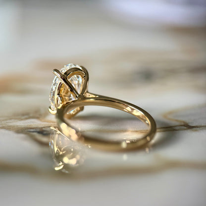 London Diamonds Cathedral Set Classic Oval Cut Solitaire - 3ct+ (11.5mm+, D/E & VVS)