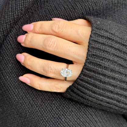 Cathedral Set Classic Oval Cut Solitaire - 3ct+ (11.5mm+, D/E & VVS)