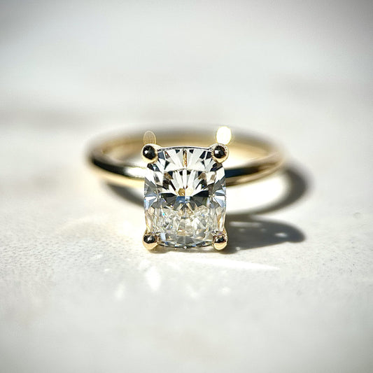 Classic Cushion Cut Solitaire - 2ct+ (D/E & VVS)