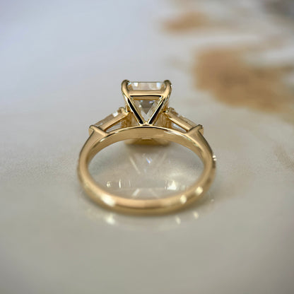 London Diamonds Classic Emerald and Tapering Baguettes - 3ct+ (9.5mm+, D/E & VVS)