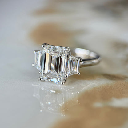 London Diamonds Classic Emerald and Trapezoids - 3ct+ (9.5mm+, D/E & VVS)