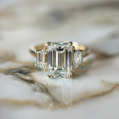 London Diamonds Classic Emerald and Trapezoids - 3ct+ (9.5mm+, D/E & VVS)