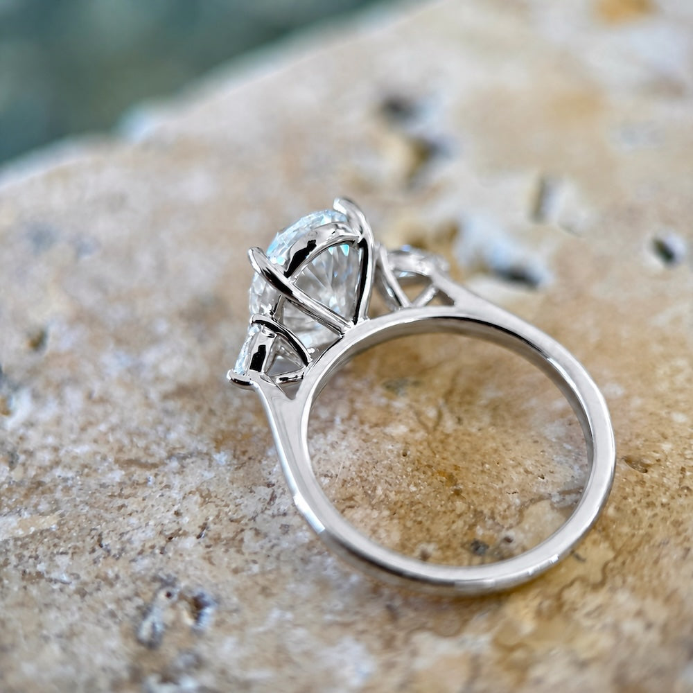 Classic Oval and Pears - 3ct+ (11.5mm+, E/VS1+)