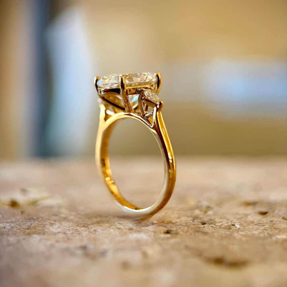 Classic Oval and Pears - 3ct+ (11.5mm+, E/VS1+)