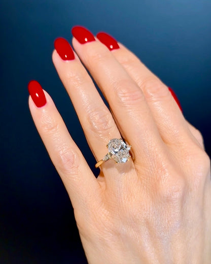Classic Oval and Pears - 4ct+ (13mm+, D/E & VVS)