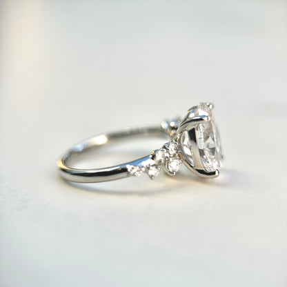 Classic Pretty Oval Ring - 2.50ct+ (10.5mm+, D/E & VVS)