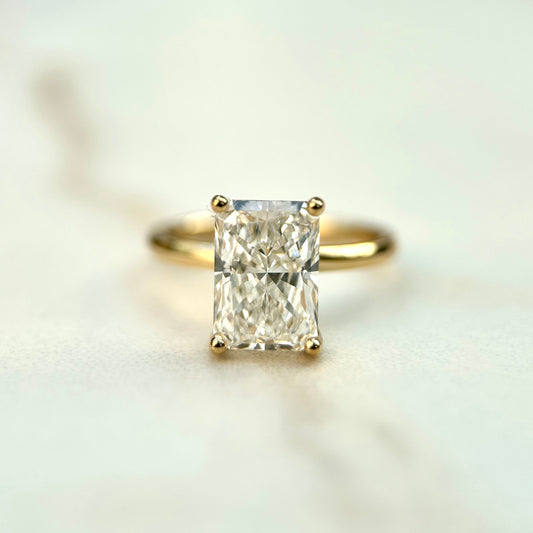 Classic Radiant Cut Hidden Halo - 2.50ct+ (9.5mm+, D/E & VVS)