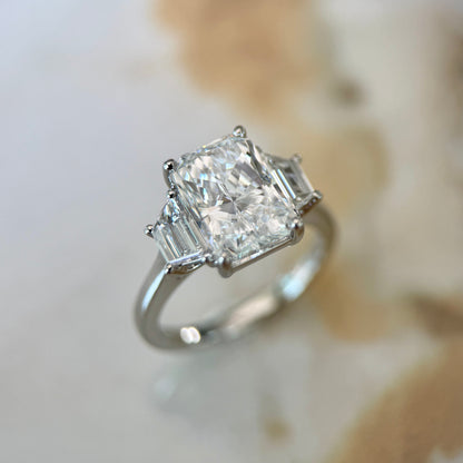 London Diamonds Classic Radiant and Trapezoids - 3ct+ (10mm+, D/E & VVS)