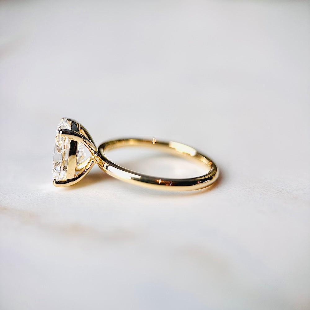 Classic Oval Cut Solitaire - 2ct+ (10mm+, D/E & VS1+)