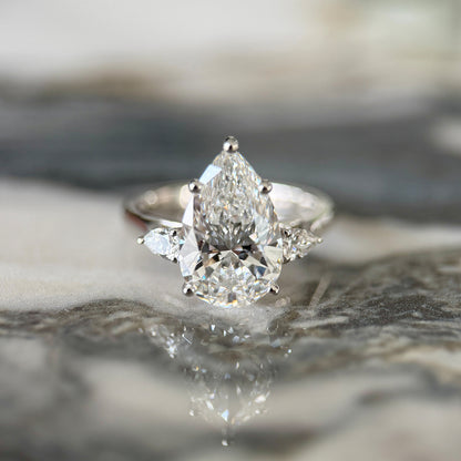 Classic Pear and Pears - 3ct+ (E/VS1+)