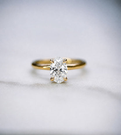 Classic Oval Cut Solitaire - 0.90ct+ (7.7mm+, D/E & VVS)