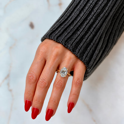Classic Oval Cut Solitaire - 4ct+ (13mm+, D/E & VVS)