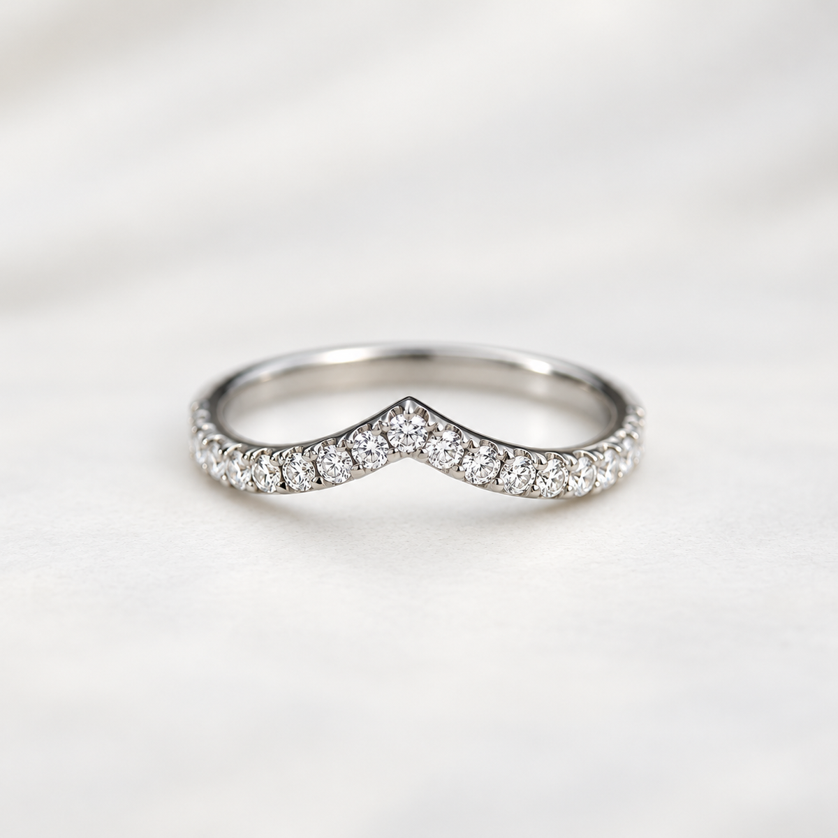 Classic Pointed Band - 0.30ct