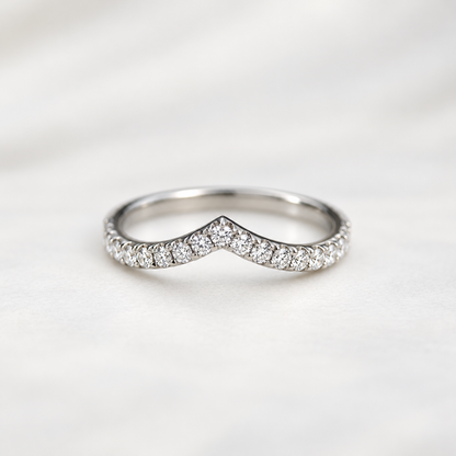 Classic Pointed Band - 0.30ct