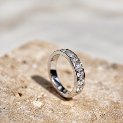 1ct Grain set diamond band