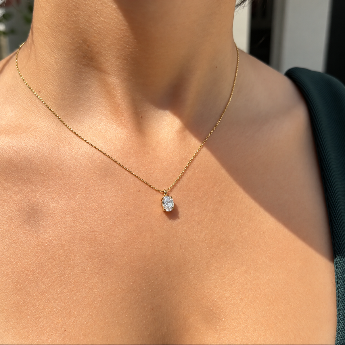 Classic Oval Cut Pendant - 1ct