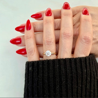Classic Round Cut Solitaire (4 prong) - 1.50ct+ (7.3mm+, D/E & VVS)
