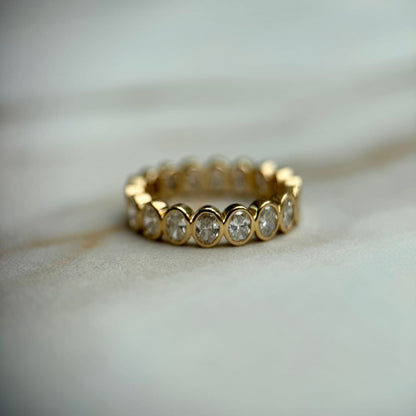 Oval bezel set full band - 1.60ct+