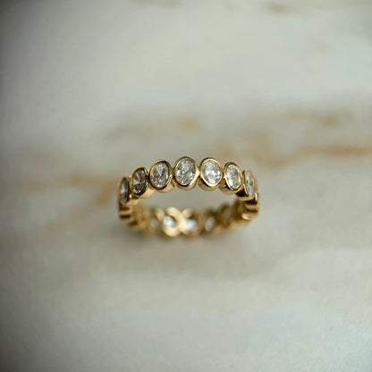 Oval bezel set full band - 1.60ct+