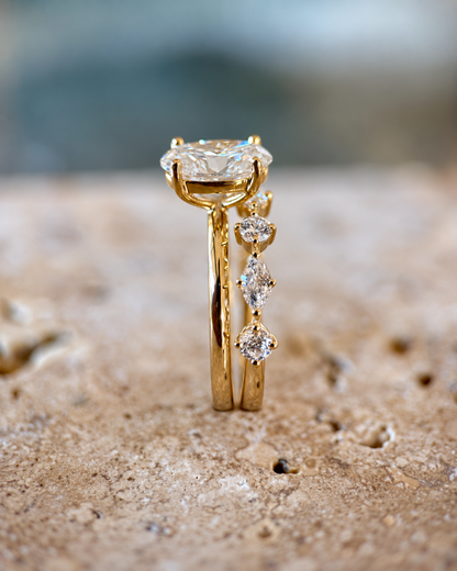 Marquise & Round Cut Band - 0.70ct