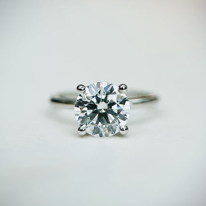 Classic Round Cut Solitaire (4 prong) - 2ct+ (8.2mm+, D/E & VVS)