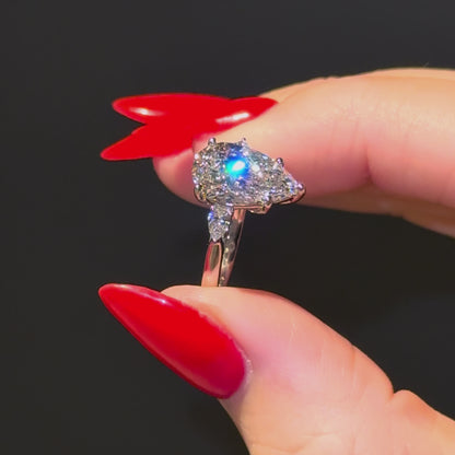 Classic Pear and Pears - 3ct+ (E/VS1+)