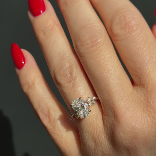 Classic Pretty Oval Ring - 2ct+ (10mm+, D/E & VVS)