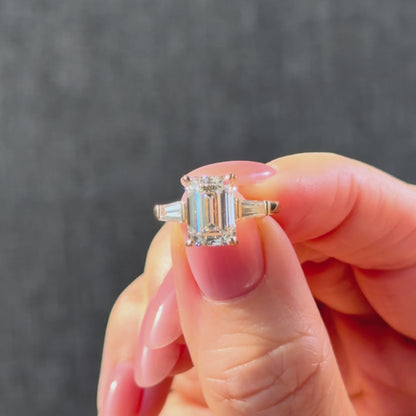 Classic Emerald and Tapering Baguettes - 3ct+ (9.5mm+, D/E & VVS)