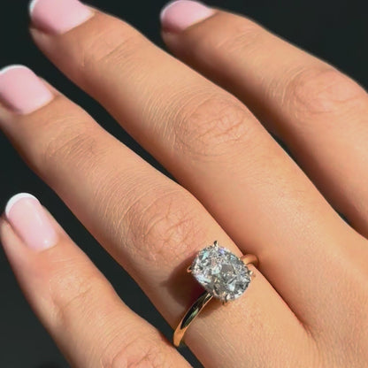Antique Cushion Cut Hidden Halo - 2.5ct+ (10mm+, D/E & VVS)