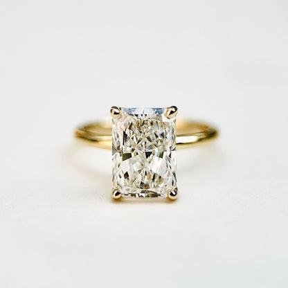 Classic Radiant Cut Solitaire - 3ct+ (10mm+, D/E & VVS)